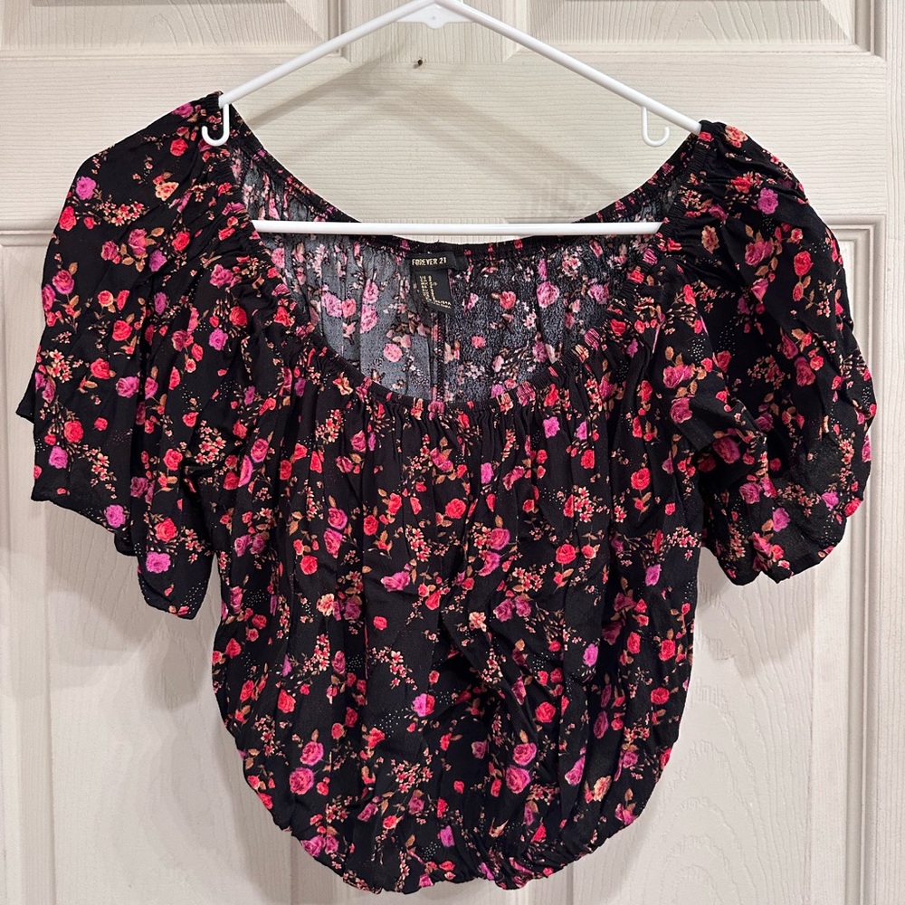Cropped blouse